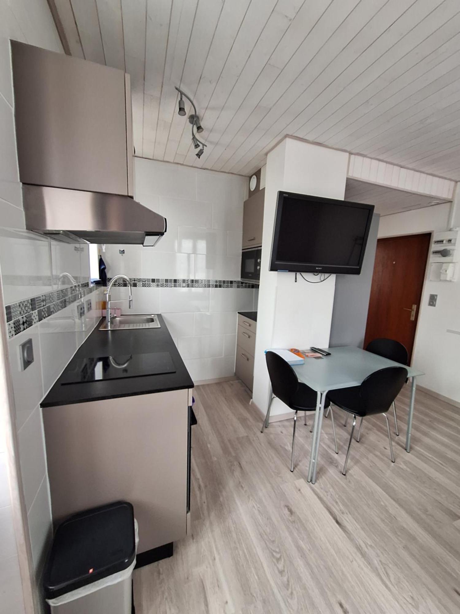 Studio Meuble Renove Superbes Prestations Proche Hyper Centre - Residence La Fresnaie Ле-Русс Экстерьер фото
